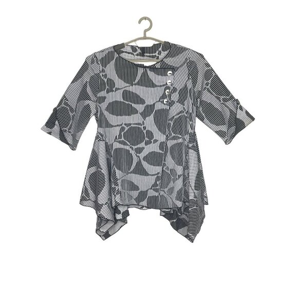 IC By Connie K Size Medium Black Gray Top Button Accent Artsy Made in USA - Picture 1 of 9